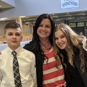 Meet your Posher, Toni